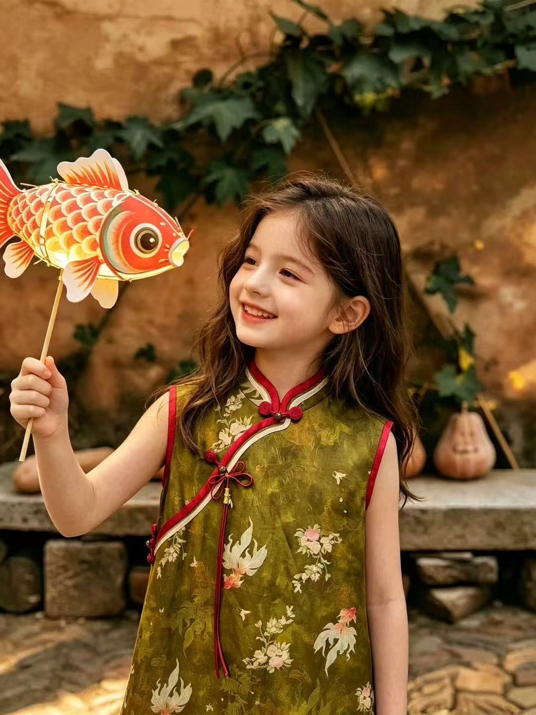 Vintage Chinese Style Kids Sleeveless Cheongsam Vest Dress Goldfish